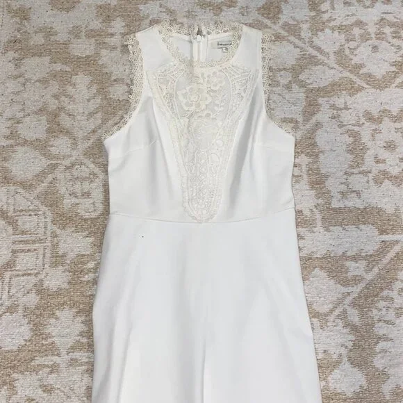 White Dress - Picture 2 of 6